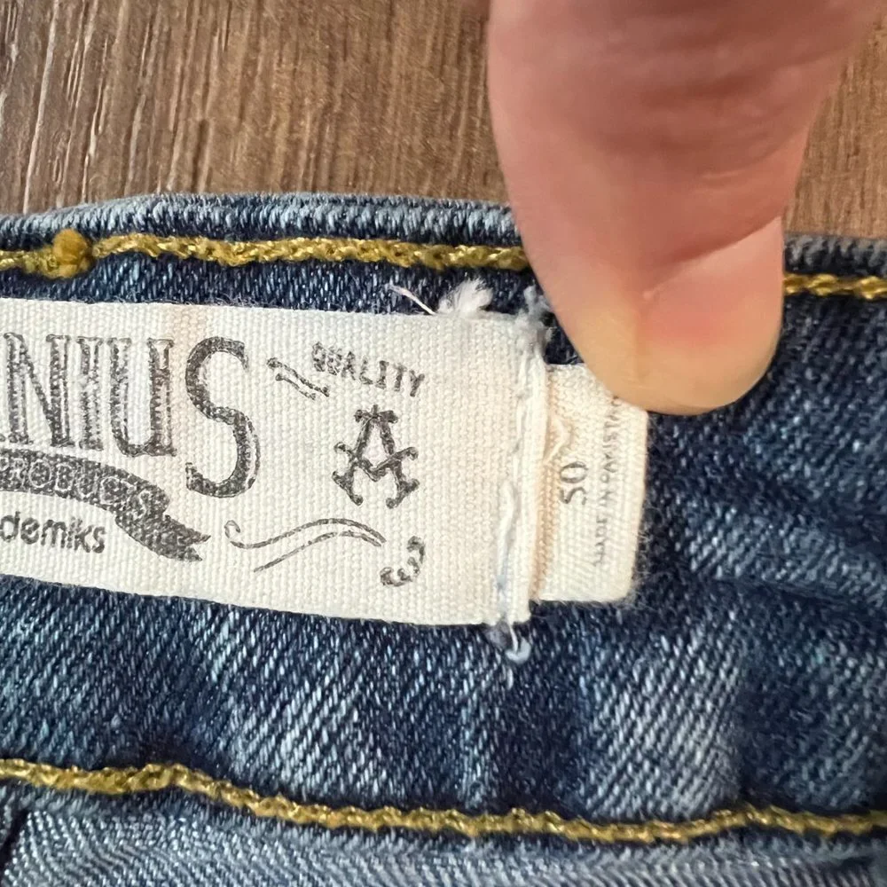Akademiks Jeanius Retro Acid Washed Jean Shorts Zip Pockets Sz 50